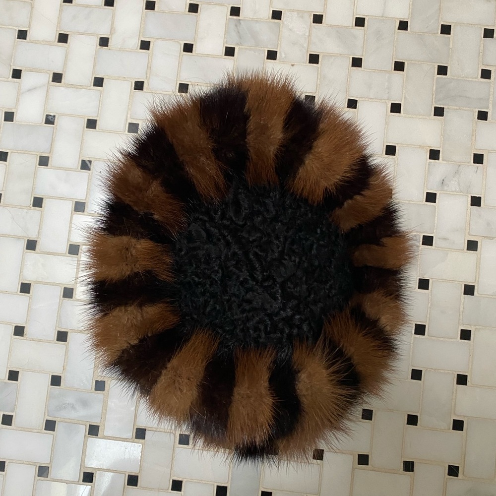 Winter is coming! Vintage Minx and lamb fur hat.